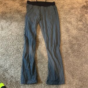 Lululemon men’s seawell track pants striped gray black sz l
